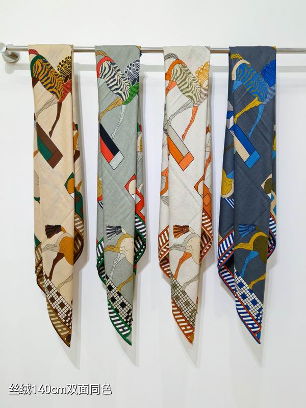 Hermes Scarf 140X140cm 70%羊绒 30%真丝 E090153